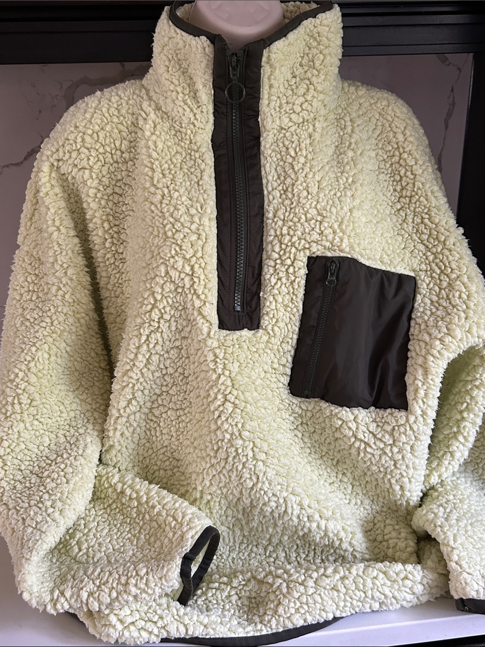 Lou & Grey chartreuse & espresso Sherpa Half-Zip Pullover with Contrast Pocket